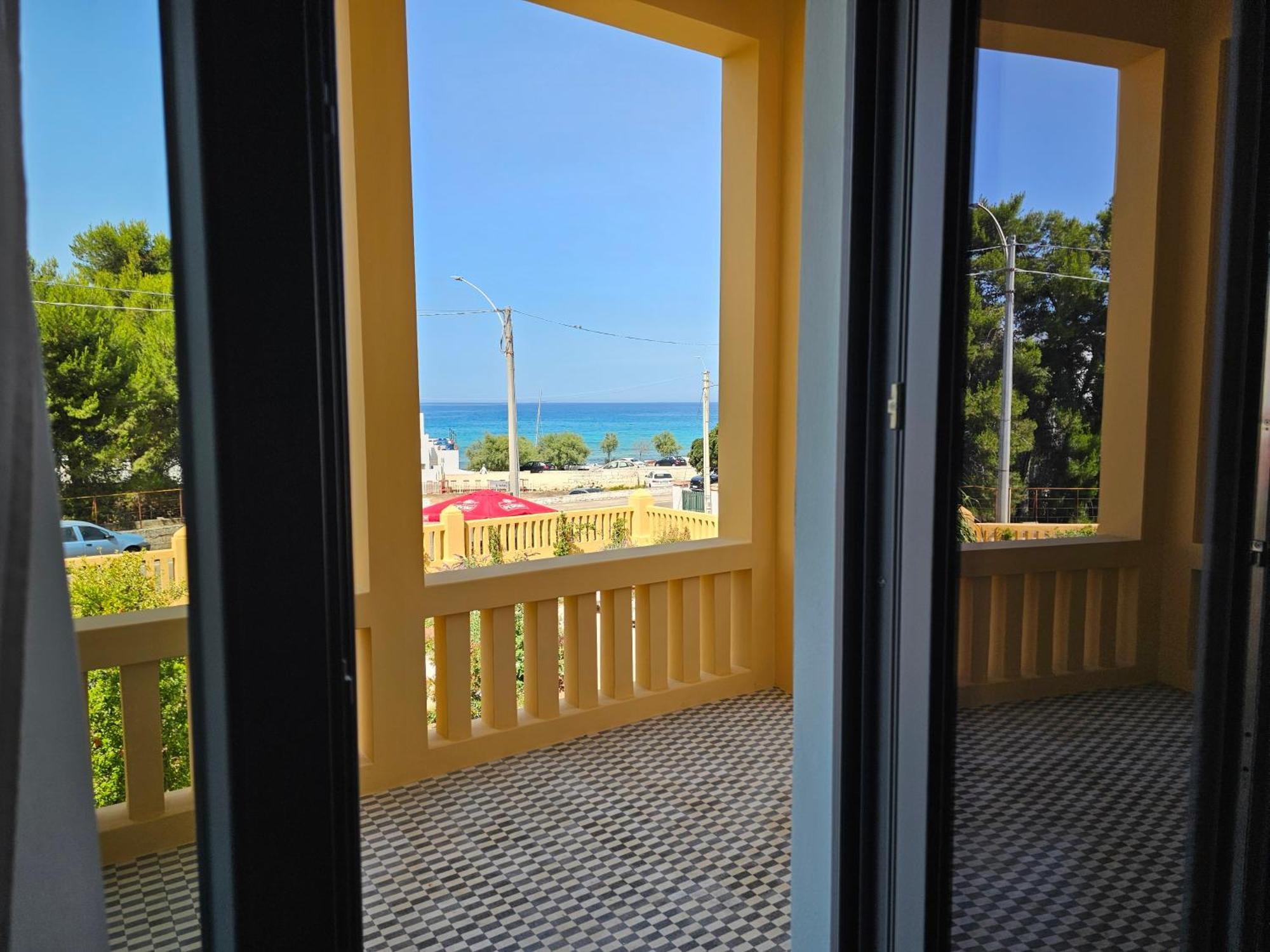 Costiero Elegant Suites B&B גאליפולי מראה חיצוני תמונה