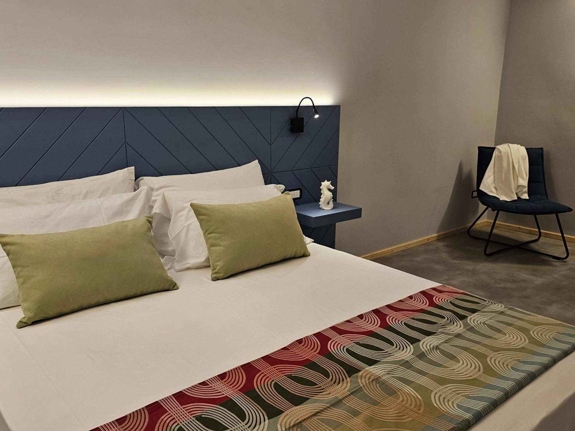 Costiero Elegant Suites B&B גאליפולי מראה חיצוני תמונה